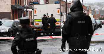 Recap as PSNI attend West Belfast security alert - Belfast Live