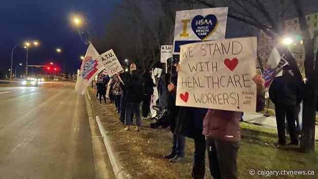 Alberta unions rally against health-care cuts and privatization