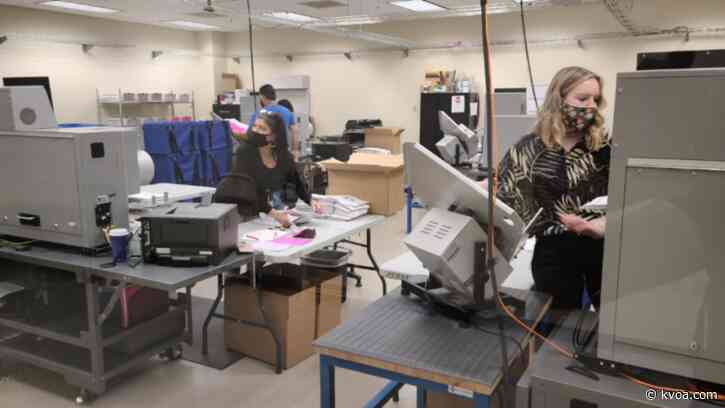 Early ballot count continues in Pima County