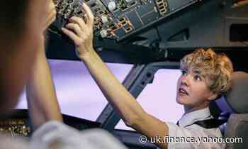 Don't become a pilot as there are no jobs just huge debts, says union