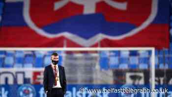 Republic boss Stephen Kenny has offered a helping hand, says NI chief Ian Baraclough