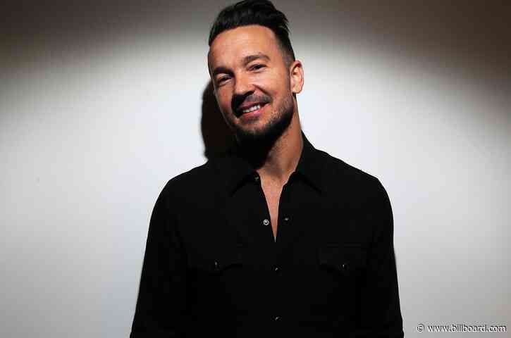 Justin Bieber’s Pastor Carl Lentz Reveals Reason Behind Hillsong Exit in Apologetic Post