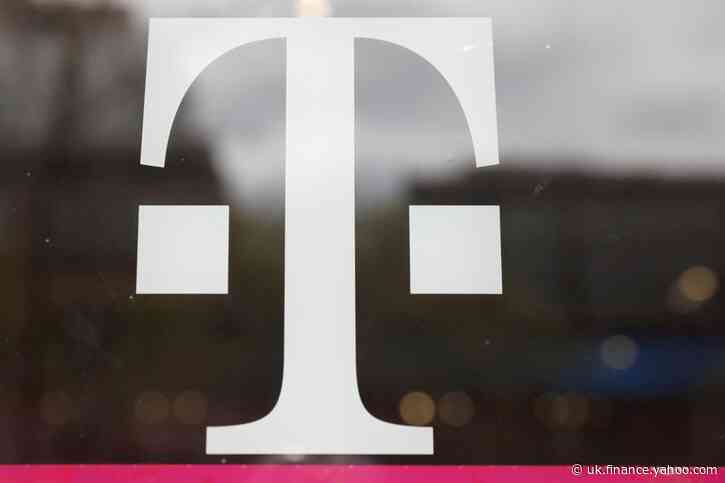 T-Mobile beats phone subscriber estimates, shares rise 7%