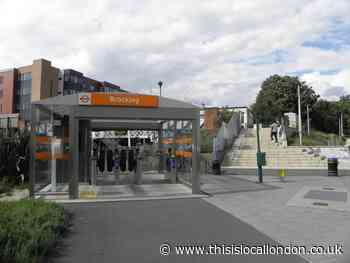 Police called to stabbing at Brockley Overground Station