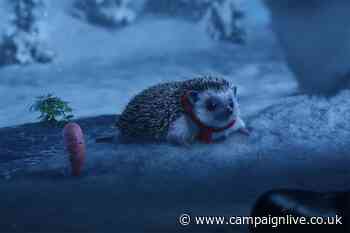 Kevin the Carrot goes home in Aldi’s festive E.T. tribute