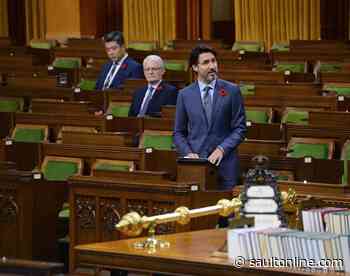 Federal leaders commemorate lost military members ahead of Remembrance Day