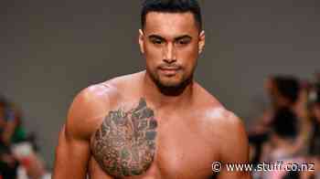 Dana White Contender Series: Carlos Ulberg brutally knocks out Bruno Oliveira to earn UFC contract - Stuff.co.nz