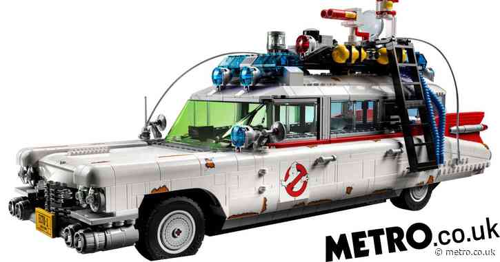 Lego Ghostbusters ECTO-1 is a good call for a Christmas gift