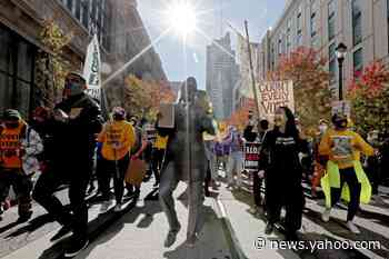 Column: With Biden in the lead, why aren't more Democrats dancing in the streets?