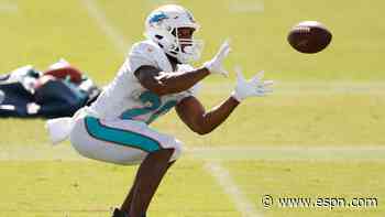 Fins lose RB Breida to hammy injury vs. Cardinals