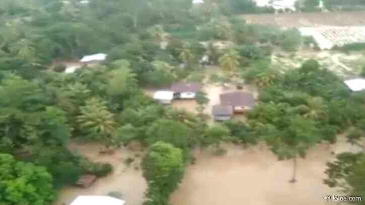 Guatemala digs through massive landslide where 100 believed buried