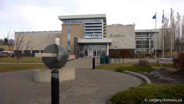 Masks, face coverings now mandatory in Airdrie