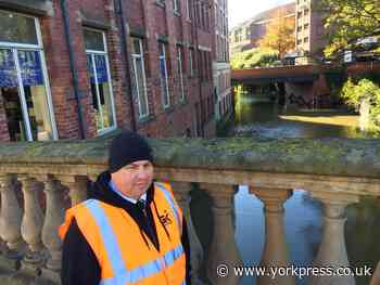 York river rescue: "I had to act as I saw him go in"