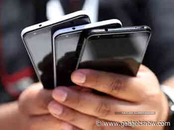 Average selling price of a smartphone in India now Rs 11,500