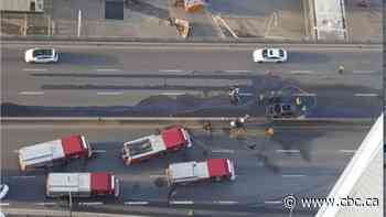 Gardiner Expressway closed in both directions after car catches fire