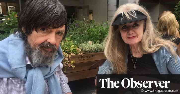 Inseparable for 44 years – the couple banned from touching because of Covid