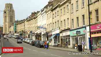 Rising cases leave Bristol in 'challenging area'