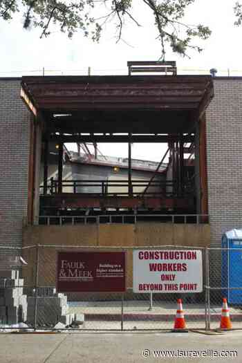 Local vacant building to be transformed into arts center - The Reveille, LSU's student newspaper