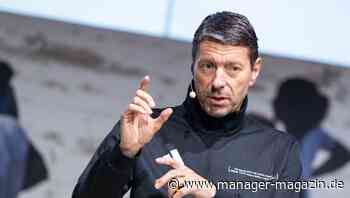 Adidas-Chef Kasper Rorsted muss liefern