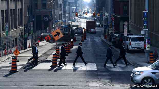 Trudeau pledges $1.75B to boost high-speed internet in remote communities