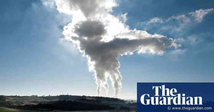 Green bank shouldn’t fund gas-fired power, ex-officials tell federal MPs