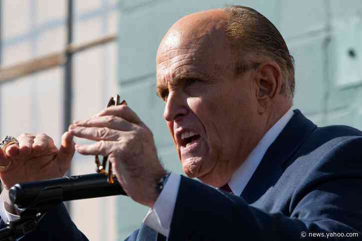 Rudy Giuliani Featured Sex Offender At Press Conference Gadgets News