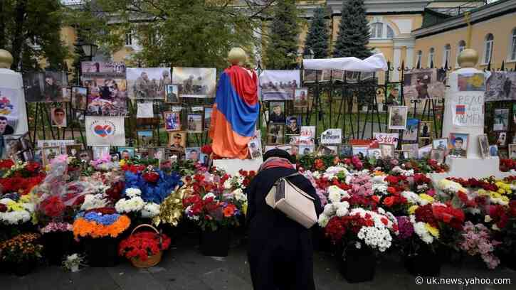 Armenia, Azerbaijan and Russia reach agreement to end Nagorno-Karabakh fighting