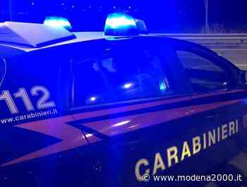 Auto in sosta con vetri spaccati a Guastalla, indagano i carabinieri - Modena 2000