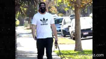 Justin Turner Mask'd Up In L.A. Following World Series COVID Drama