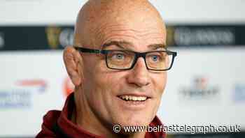 England defence coach John Mitchell to continue dressing up as opposition