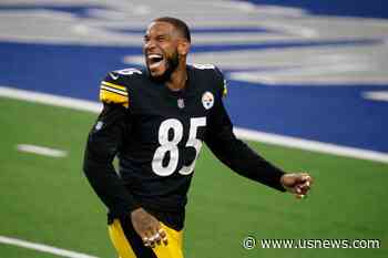 Steelers Stay Perfect, Keep Top Spot in AP Pro32 Poll