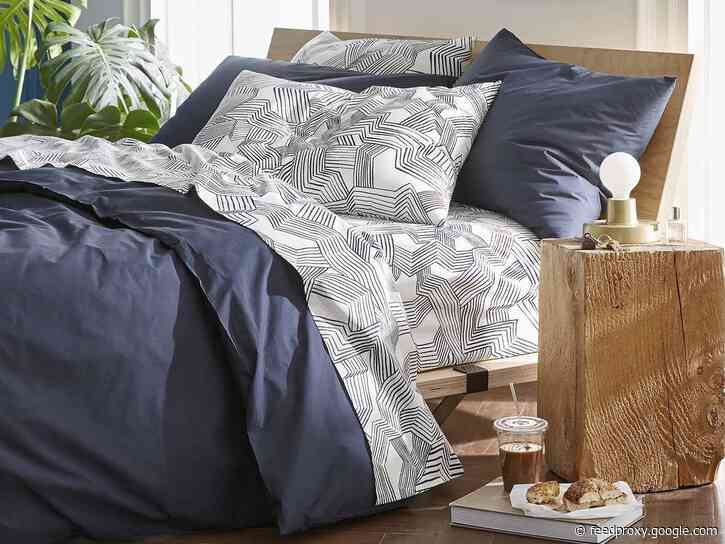 The 23 best Singles' Day sales going on right now from Brooklinen, Casper, and more stores