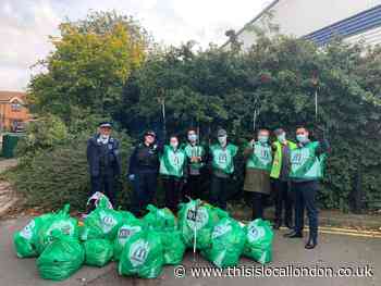McDonald's crew in Woolwich spend spare time litter picking