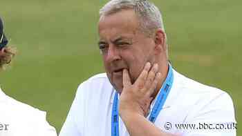 Graham Cowdrey: Former Kent batsman dies aged 56 after short illness
