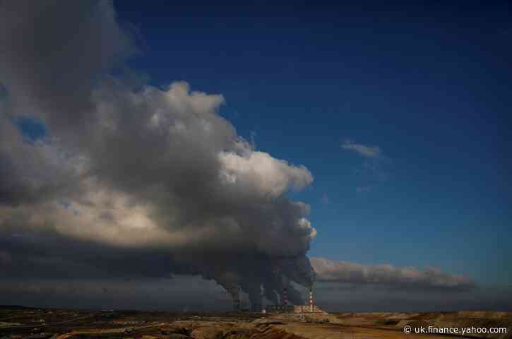 Development banks make landmark climate pledge, but no fossil fuel phase out