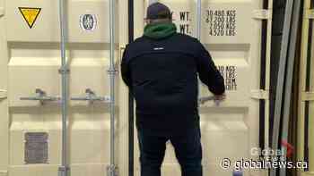 USask Huskies equipment manager providing steady hand during displaced season