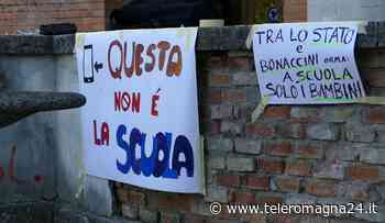 FORLI': Didattica a distanza, i ragazzi del Liceo Artistico si incontrano fuori dalla scuola | VIDEO - Teleromagna24