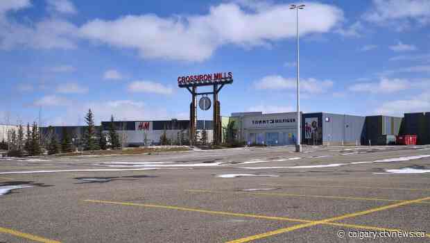 CrossIron Mills to open outdoor holiday shopping experience next month