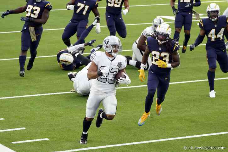 Raiders RB Booker prepares to face former Broncos teammates