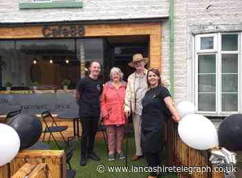 Accrington cafe helps people struggling for food in pandemic