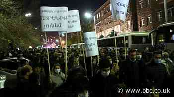 Nagorno-Karabakh: Armenian protests urge 'traitor' PM to quit