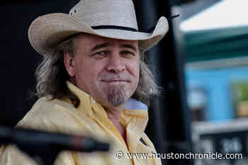 Doug Supernaw, '90s country singer with Houston roots, dies at 60 - Houston Chronicle