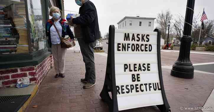 Oregon, New Mexico order lockdowns as other states resist