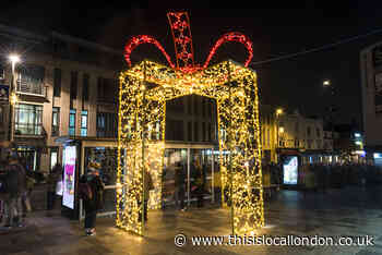 Richmond Christmas Lights Switch On goes online