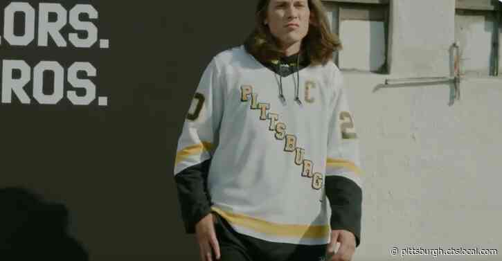 Pittsburgh Penguins Unveil New Reverse Retro Uniforms