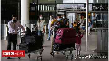 Heathrow workers plan four-day December strike