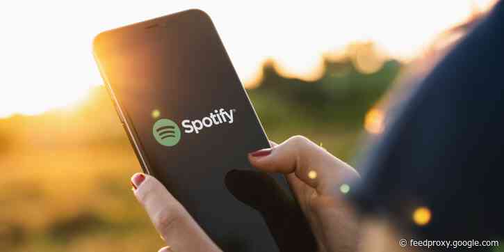 How to change a playlist's name on Spotify using the desktop or mobile app