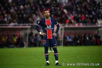 Neymar unable to shake off ties with FC Barcelona