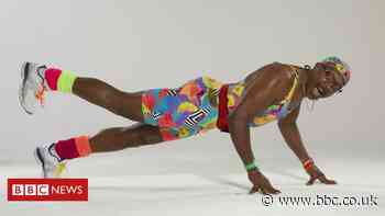 Entertainers find new ways to pay the bills