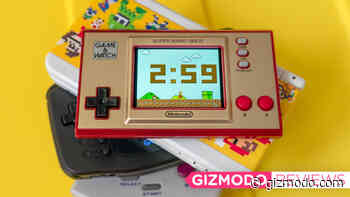 Nintendo's Adorable Retro Handheld Would Be Perfect With More Games